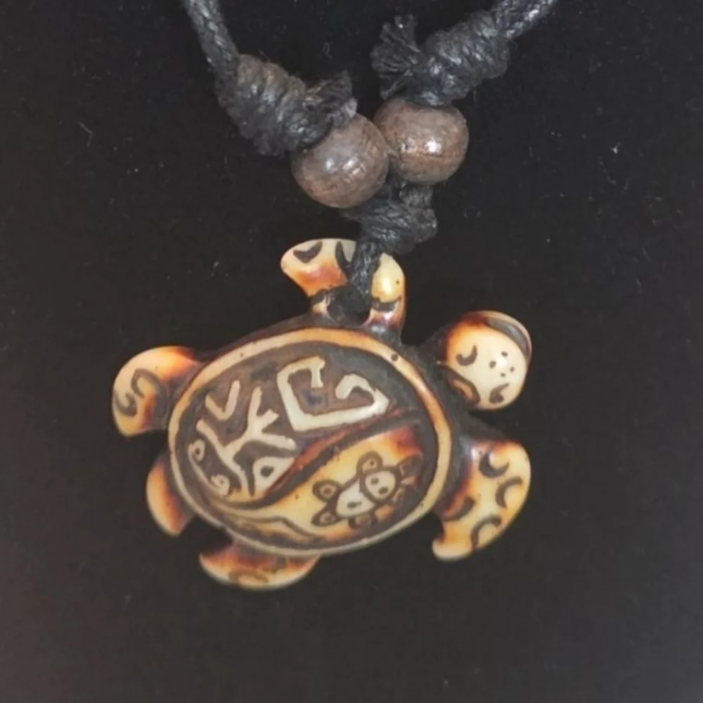 Handcrafted Turtle Pendant Necklace - Black and Brown